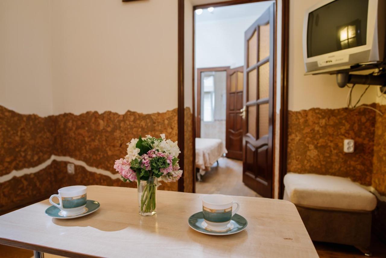 Villa Viktoriya Hotel Truskavets Luaran gambar