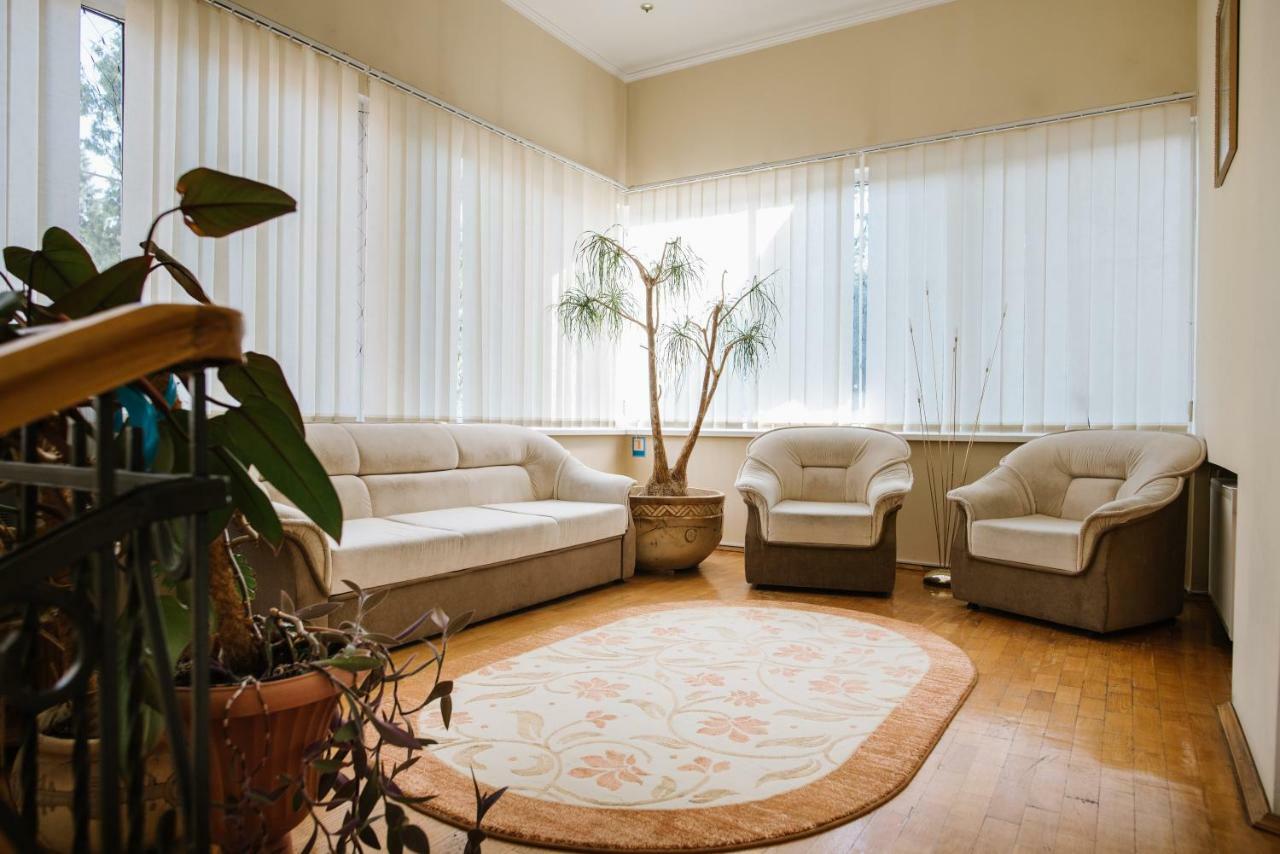Villa Viktoriya Hotel Truskavets Luaran gambar